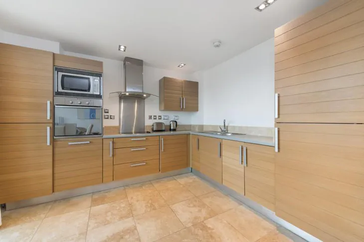 Flat Limeharbour in Greater London