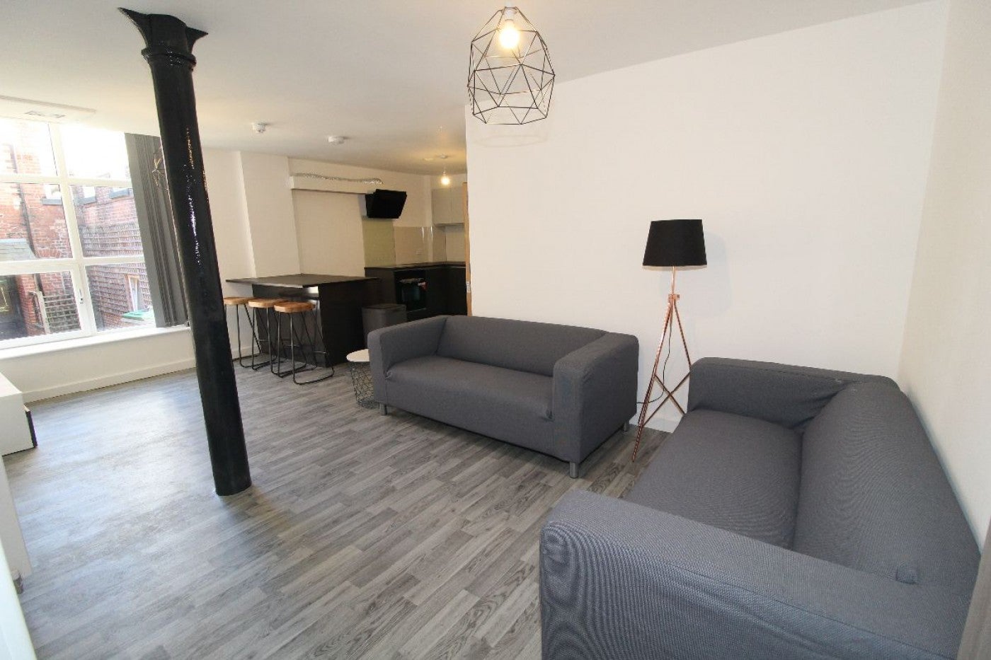 Flat Gordon Street in Preston