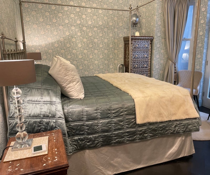 Room Blake Gardens in Greater London