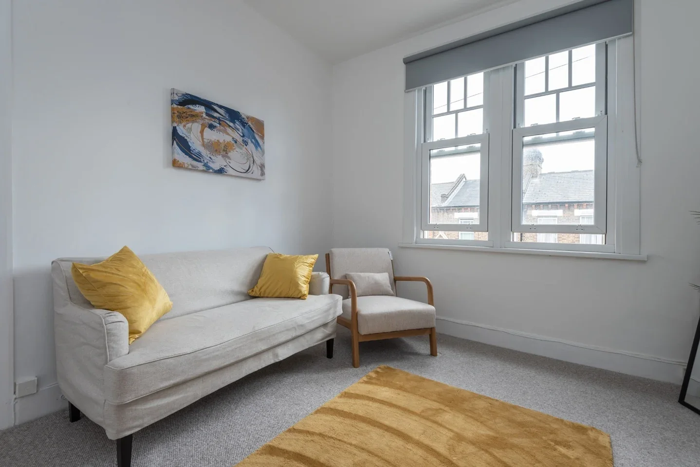 Flat Kilburn Lane in Greater London
