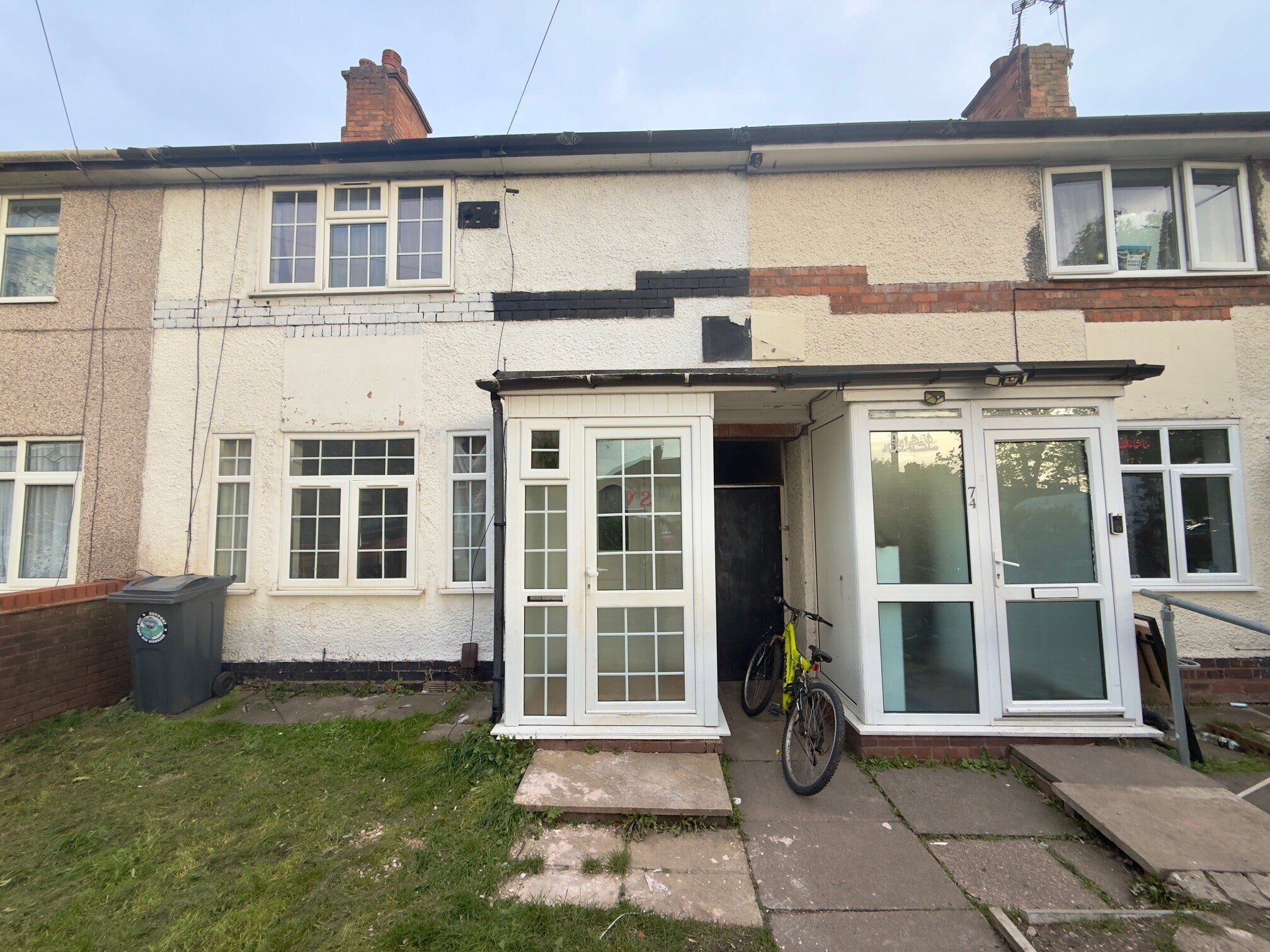 House Homelea Road in Birmingham