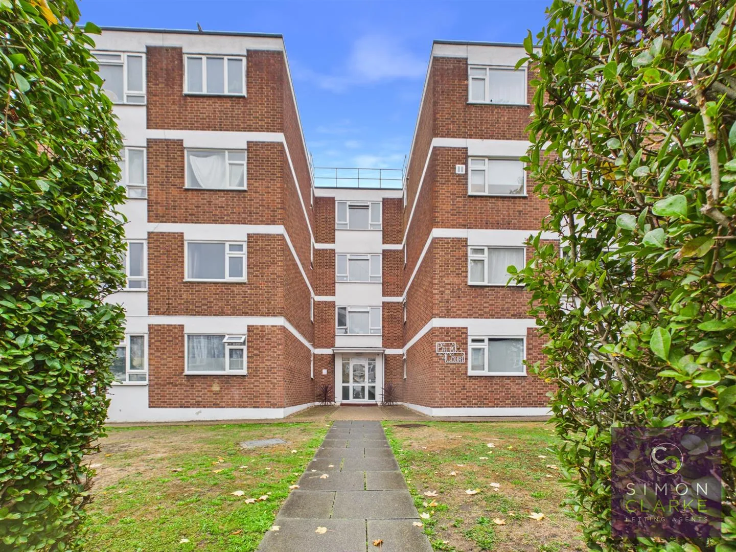 Flat Palmerston Road in Greater London