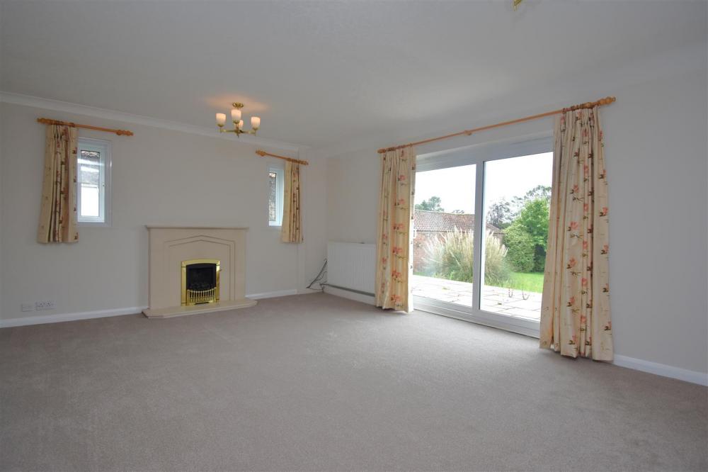 House Cawood Road in Stillingfleet