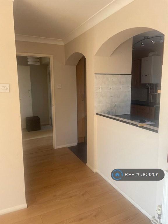 Flat Leecon Way in Rochford