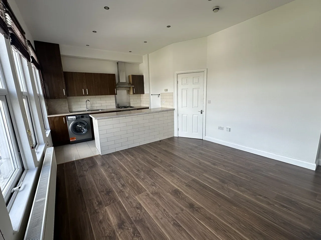 Flat Alexandra Park Road in Greater London