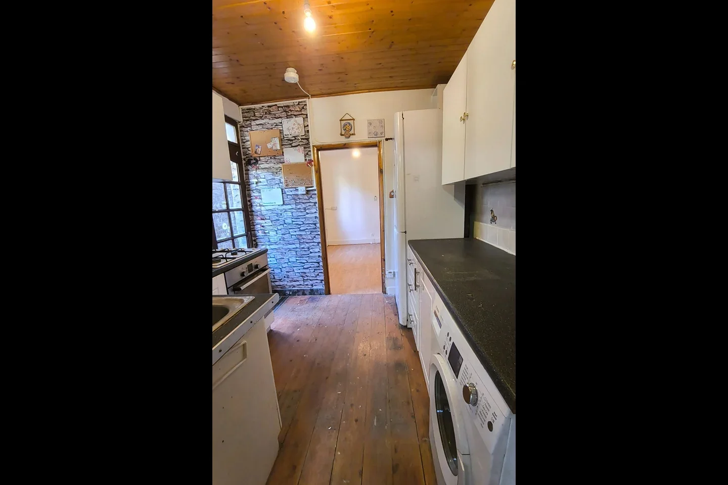 Flat La Rose Lane in Greater London
