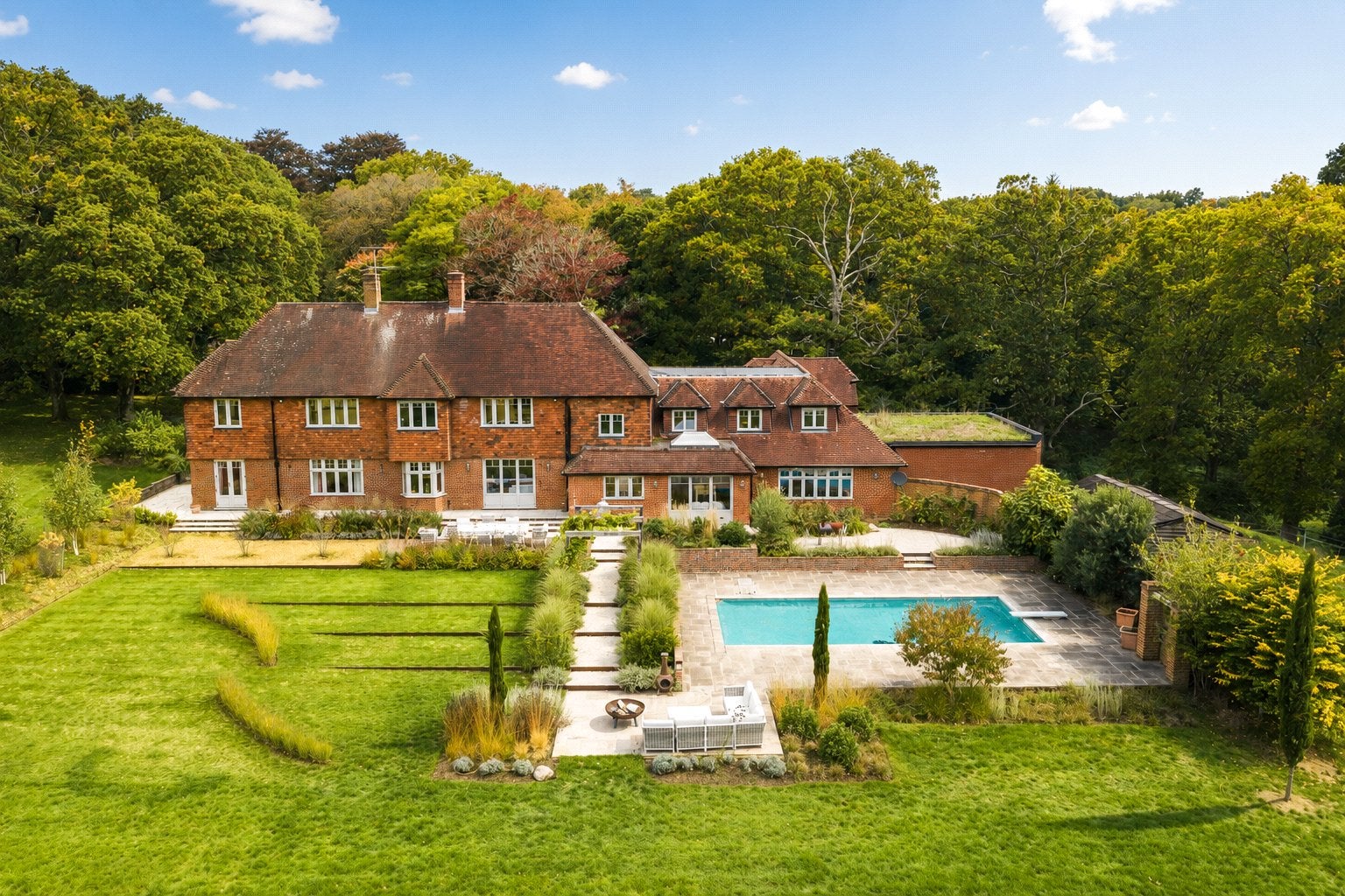 House Tilford Road in Waverley