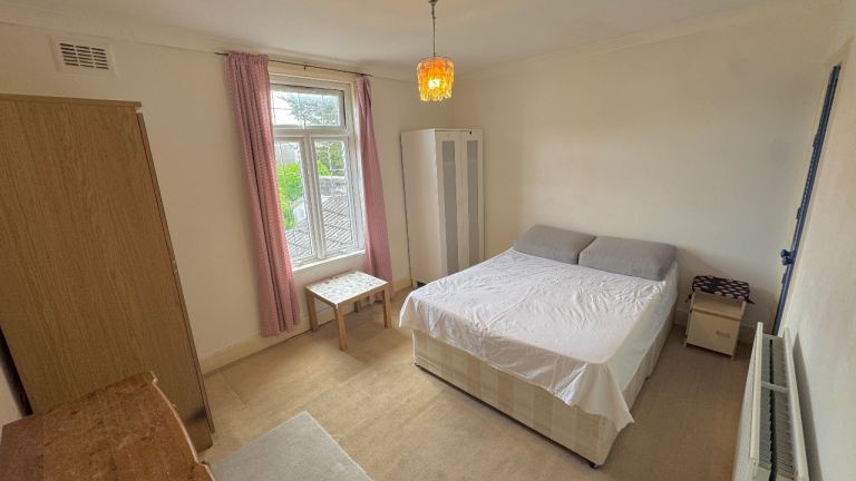 Room Billinton Hill in Greater London