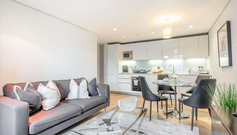 Flat Merchant Square in City of Westminster