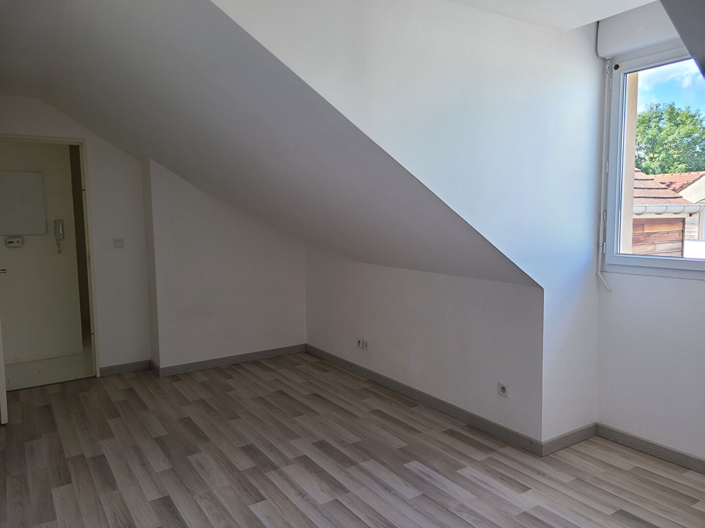 Flat Rue des Sables in Fontenay-le-Fleury