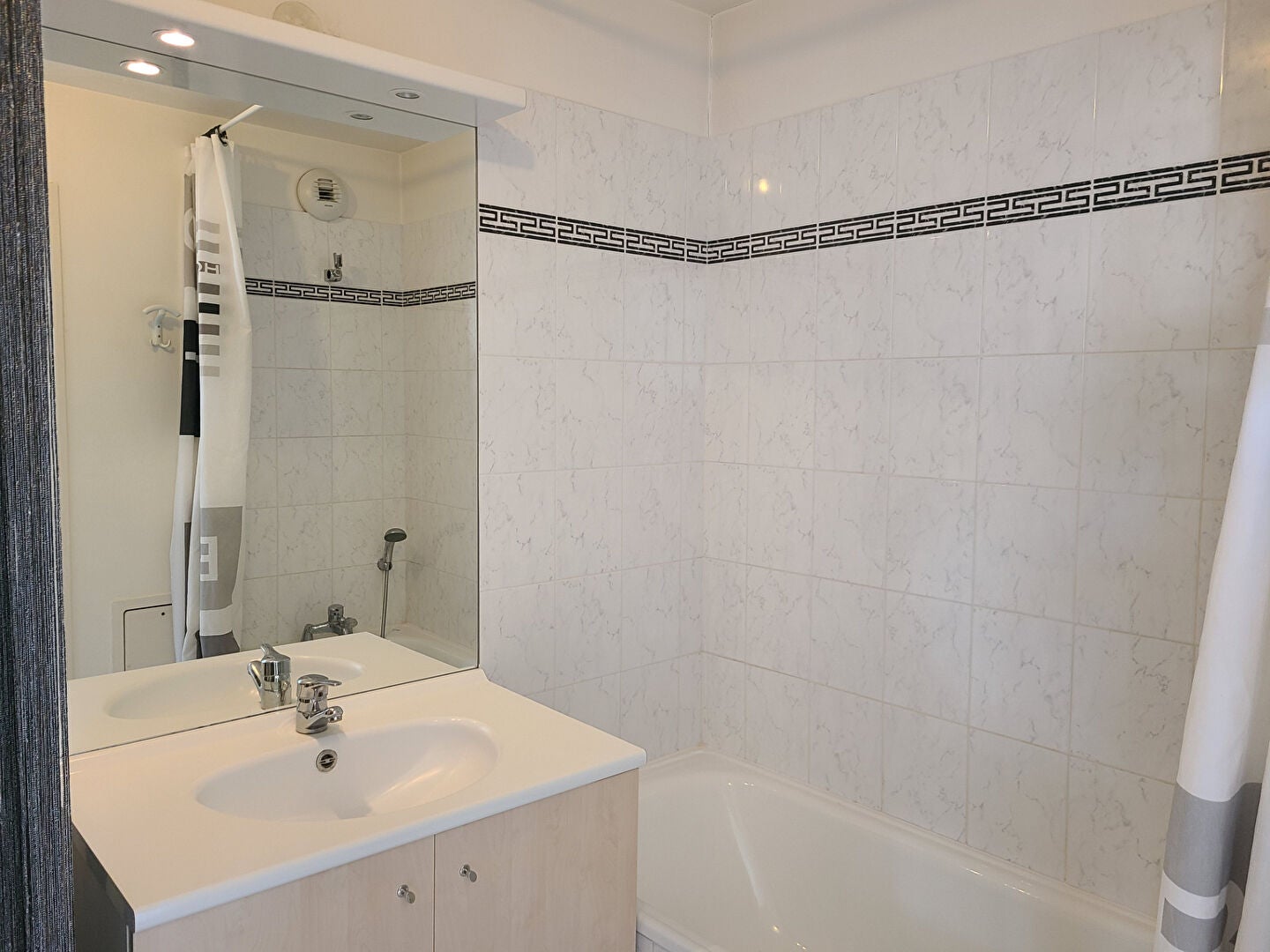 Flat Rue des Sables in Fontenay-le-Fleury