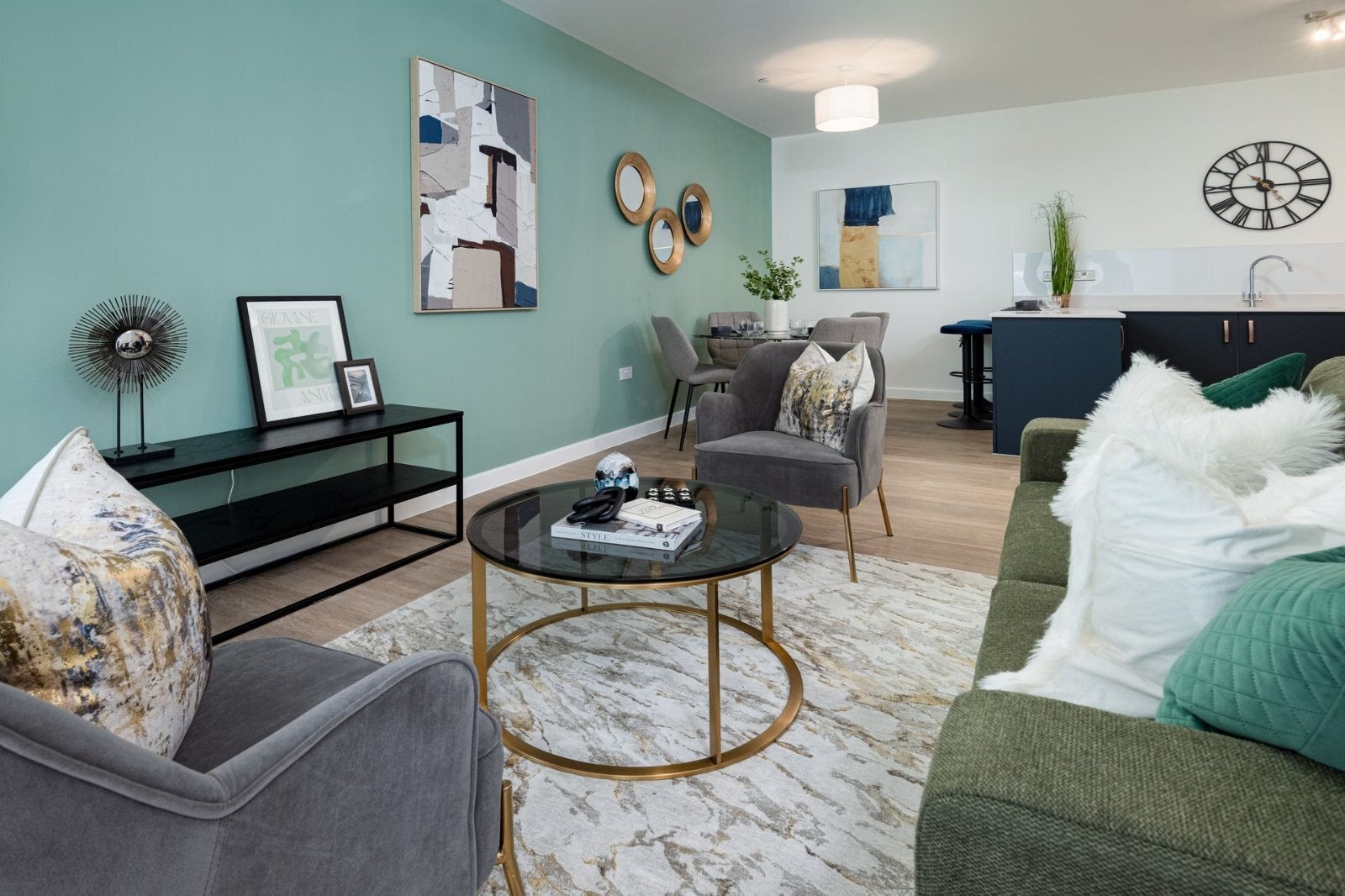 Flat Millers Close in Elmbridge