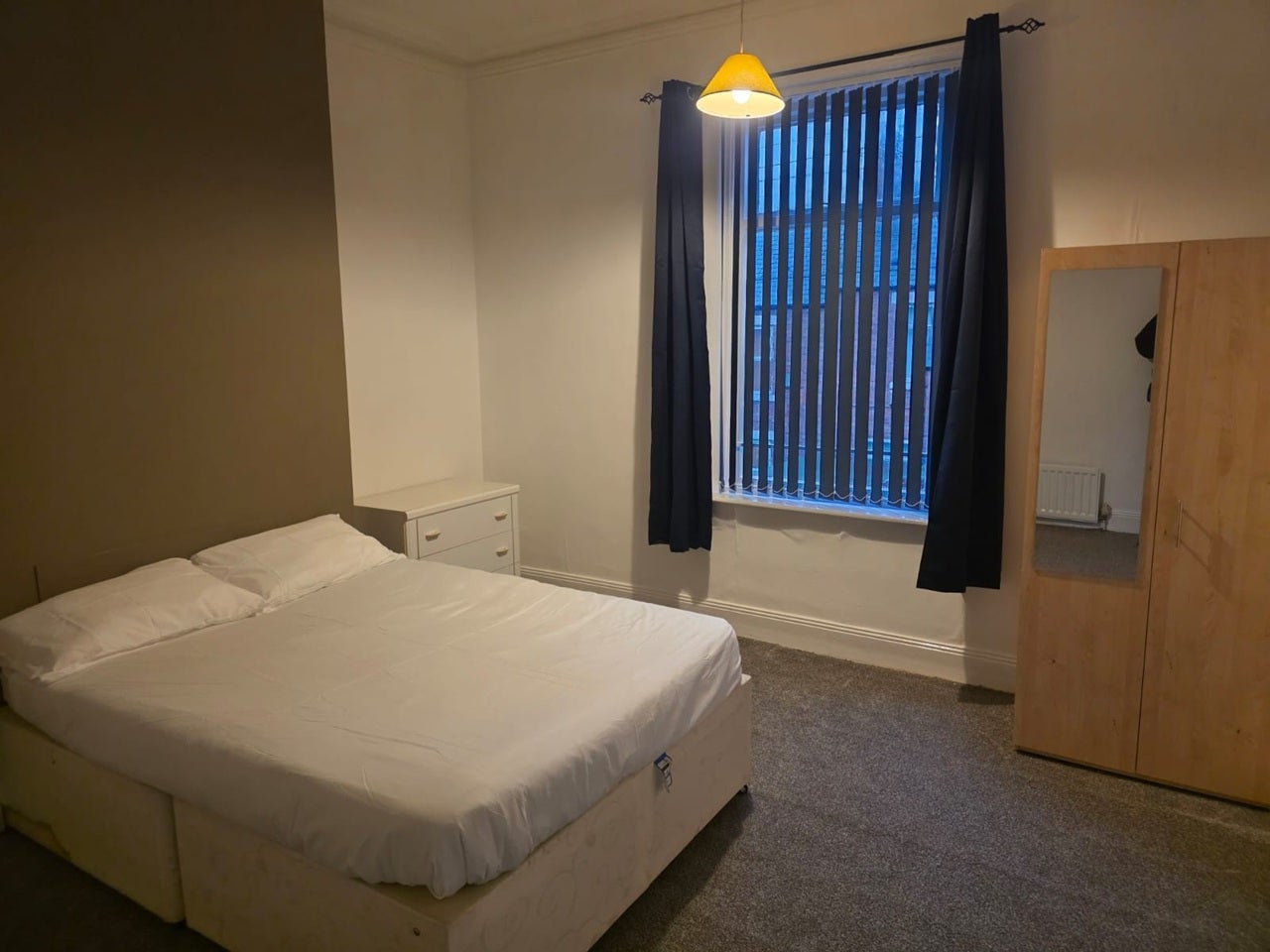 Room Tamworth Road in Newcastle upon Tyne