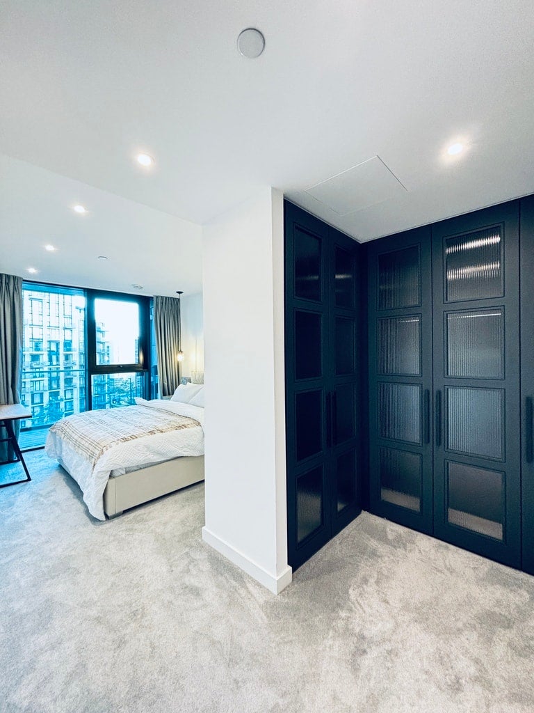 Flat Pennington Quay Walk in Greater London