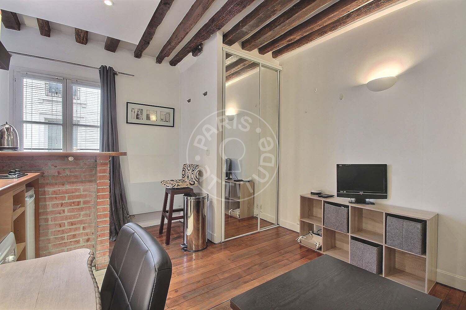 Appartement Rue Sauval à Paris