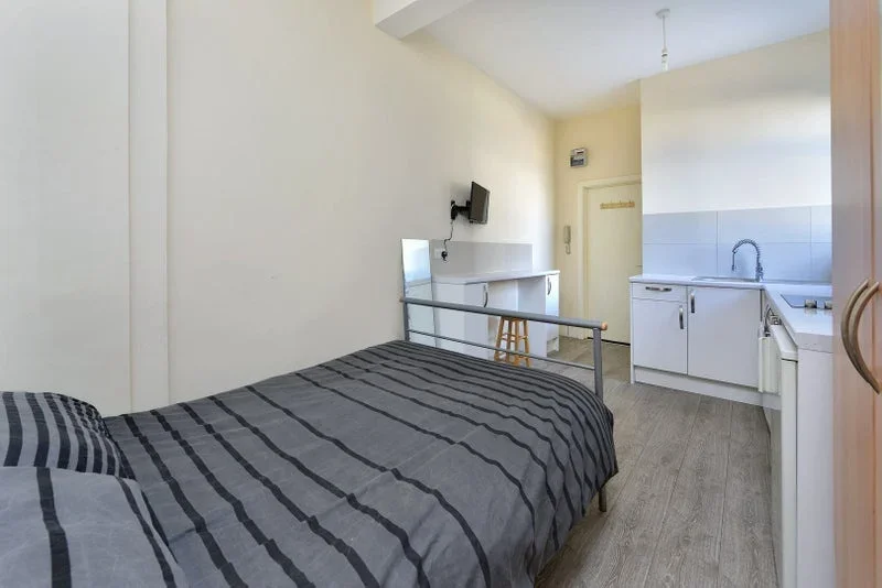 Flat Rufford Street in Greater London