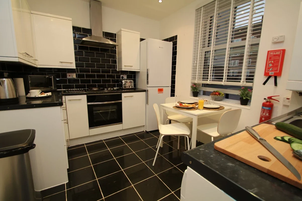 Room Gibraltar Walk in Greater London
