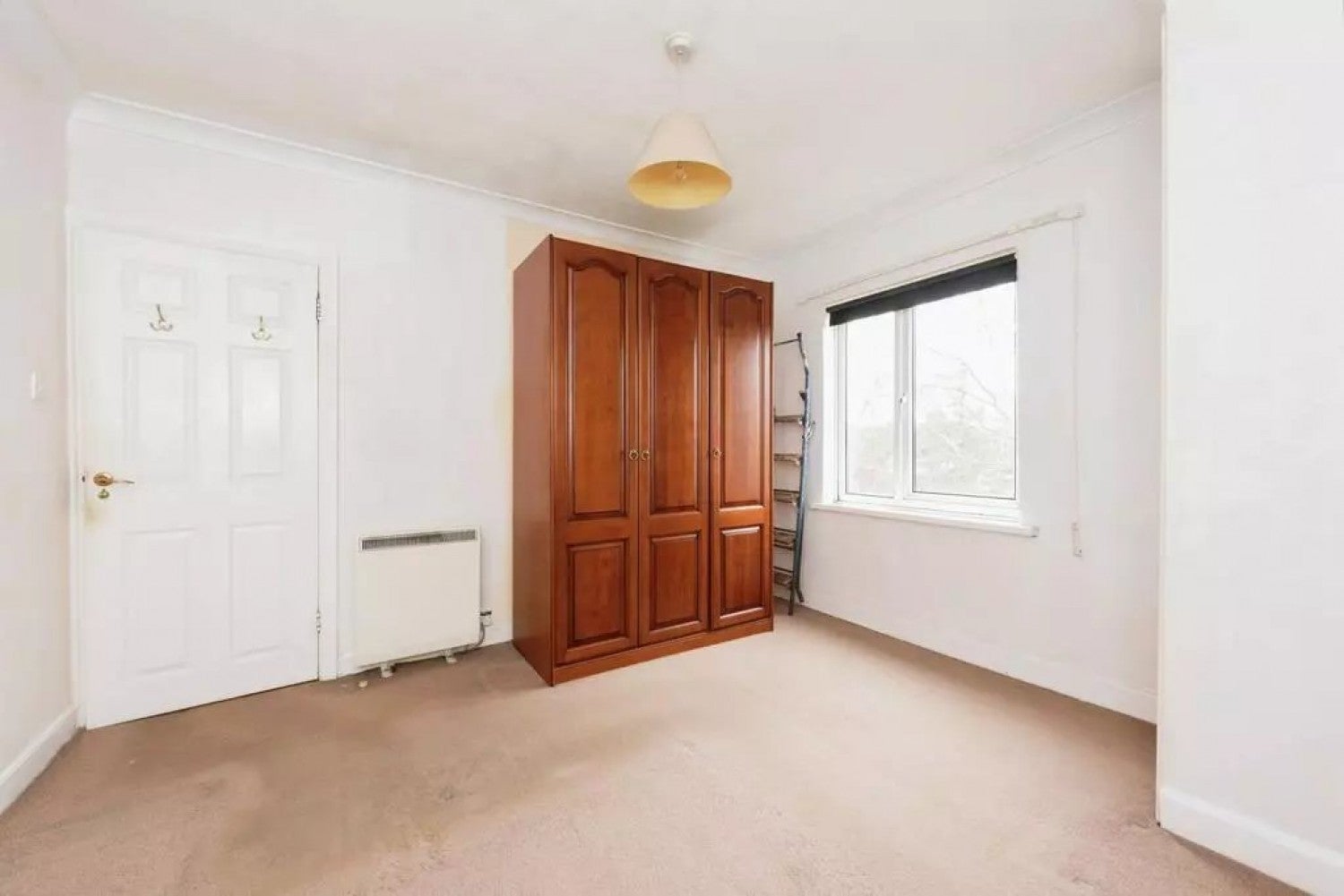 Flat Bridgewater Road in Greater London