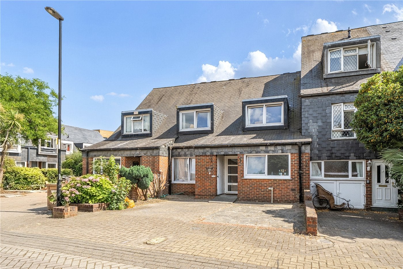 House Ludwick Mews in Greater London