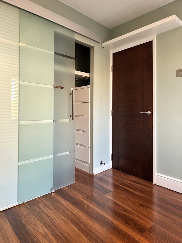Room Congreve Street in Greater London