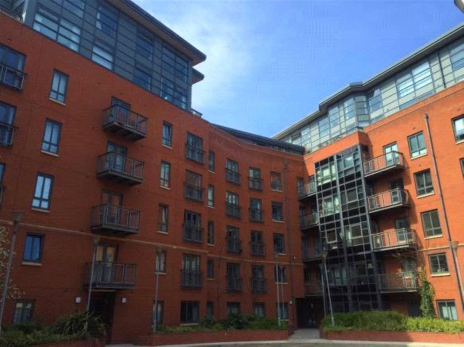 Flat Ellesmere Street in Manchester