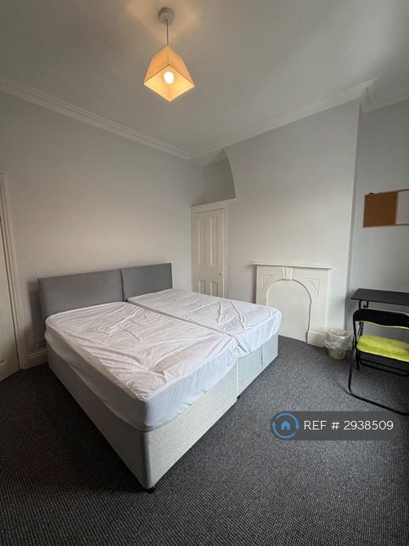 Room Stamford Street in Liverpool