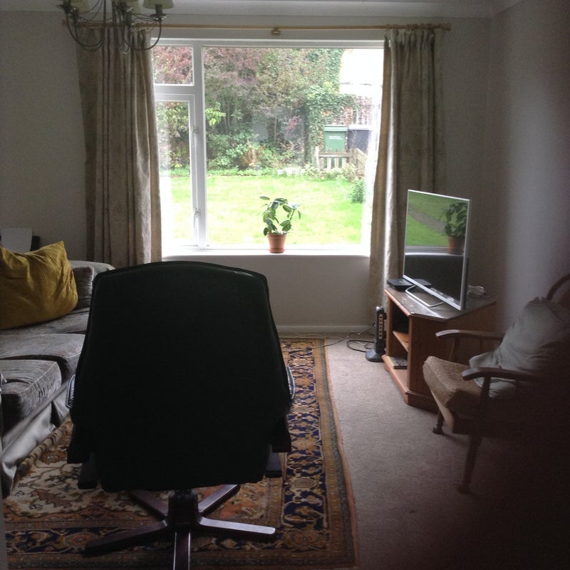 Room Samphire Close in Witham