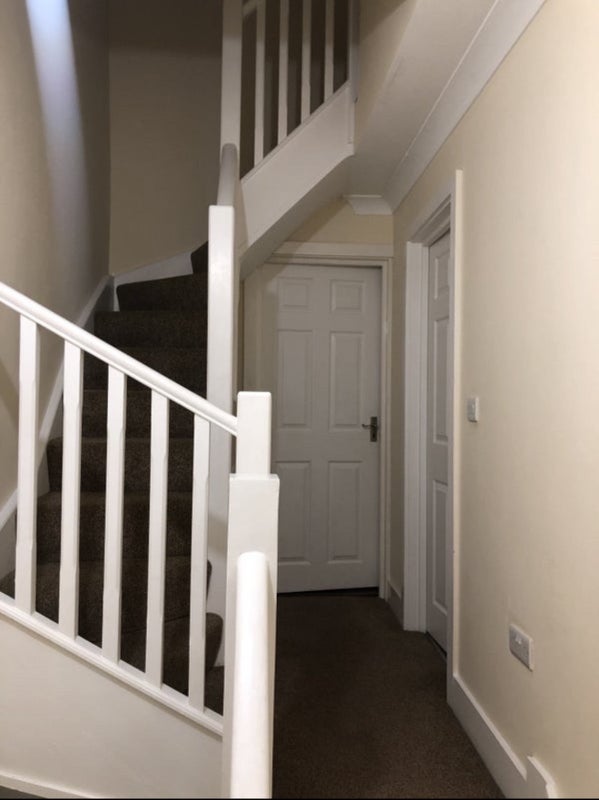 Room Dames Road in Greater London