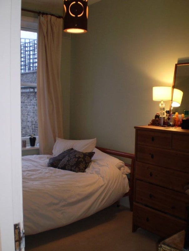Flat Drewstead Road in Greater London