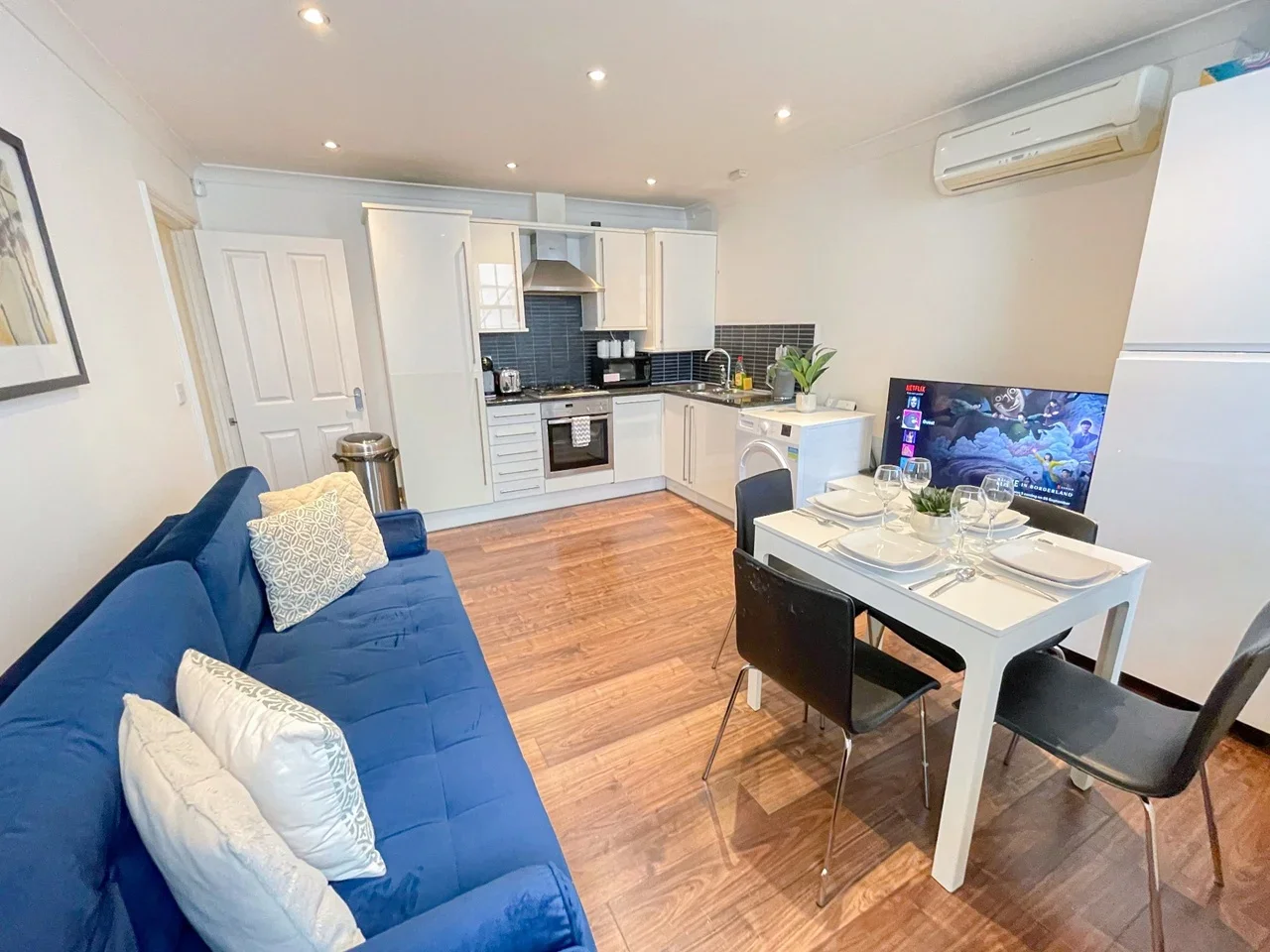 Flat Villiers Street in City of Westminster