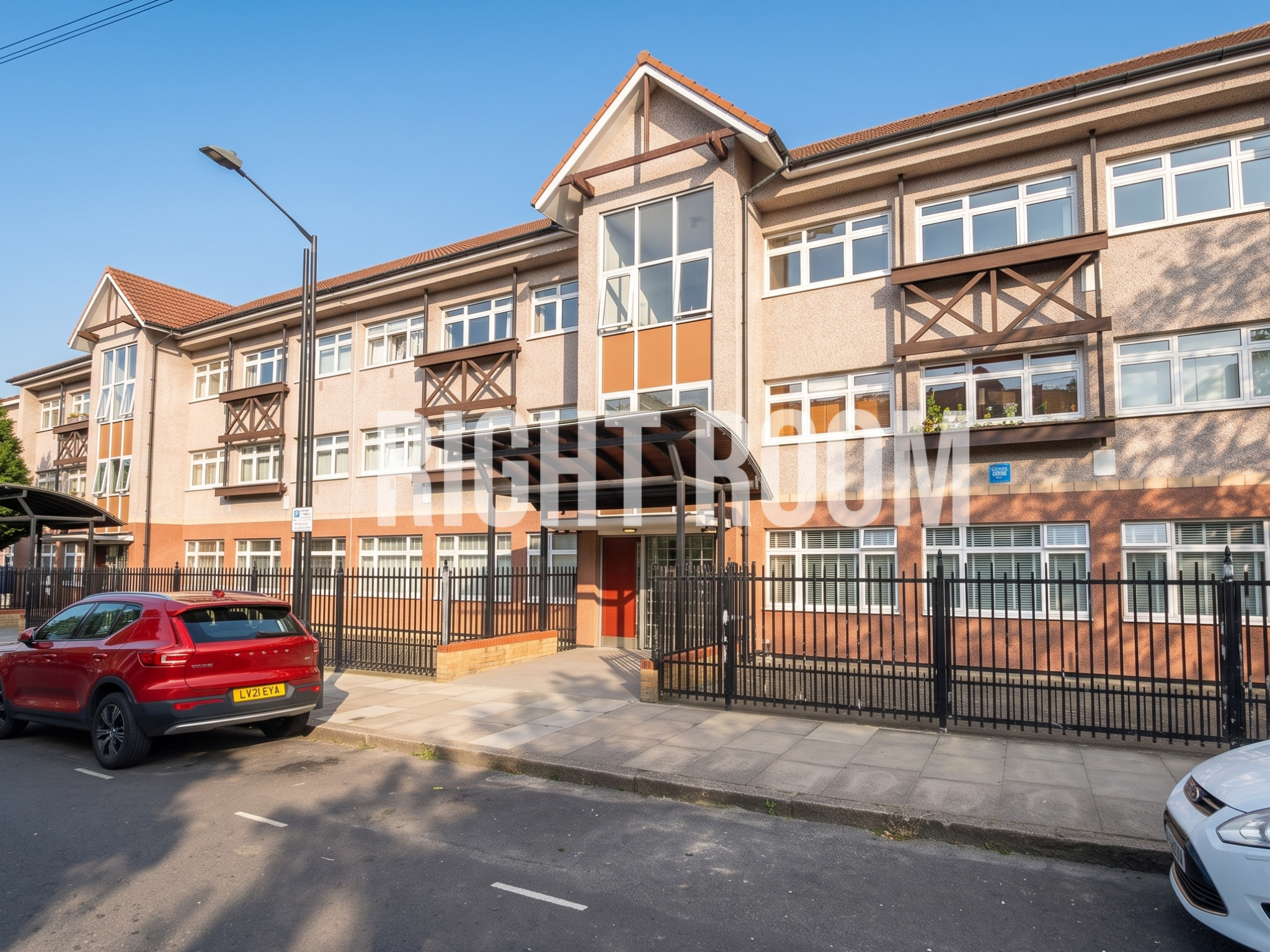 Room Mellish Street in Greater London