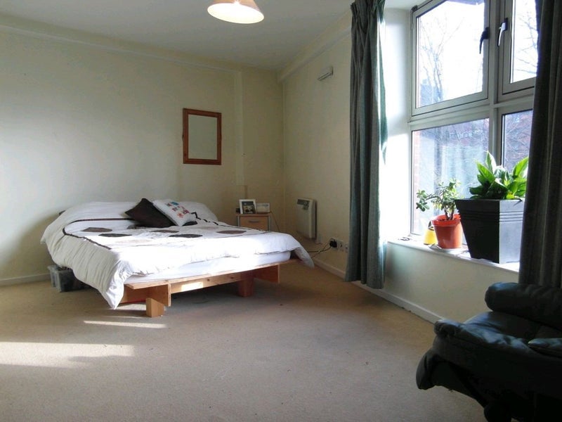 Room Old Snow Hill in Birmingham