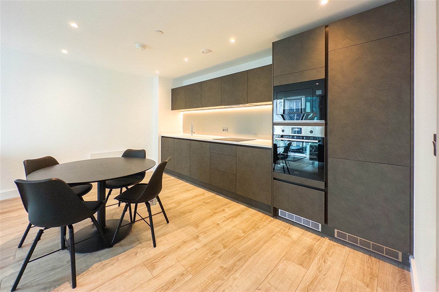 Flat Silvercroft Street in Manchester
