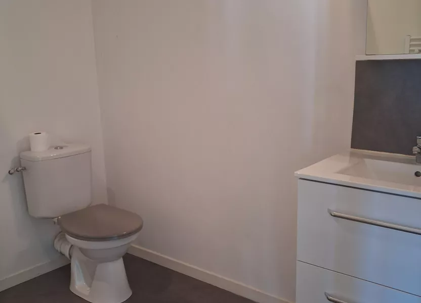 Appartement Cours des Apôtres de la Liberté à Saintes