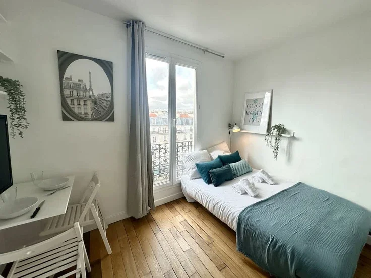 Flat Rue Dupleix in Paris