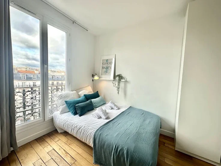 Flat Rue Dupleix in Paris