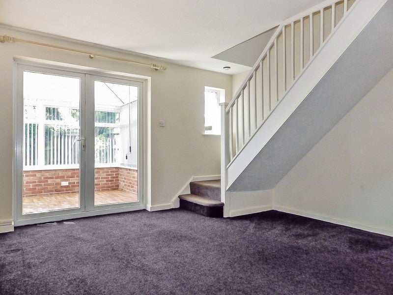 House Winchelsea Close in Cherwell District