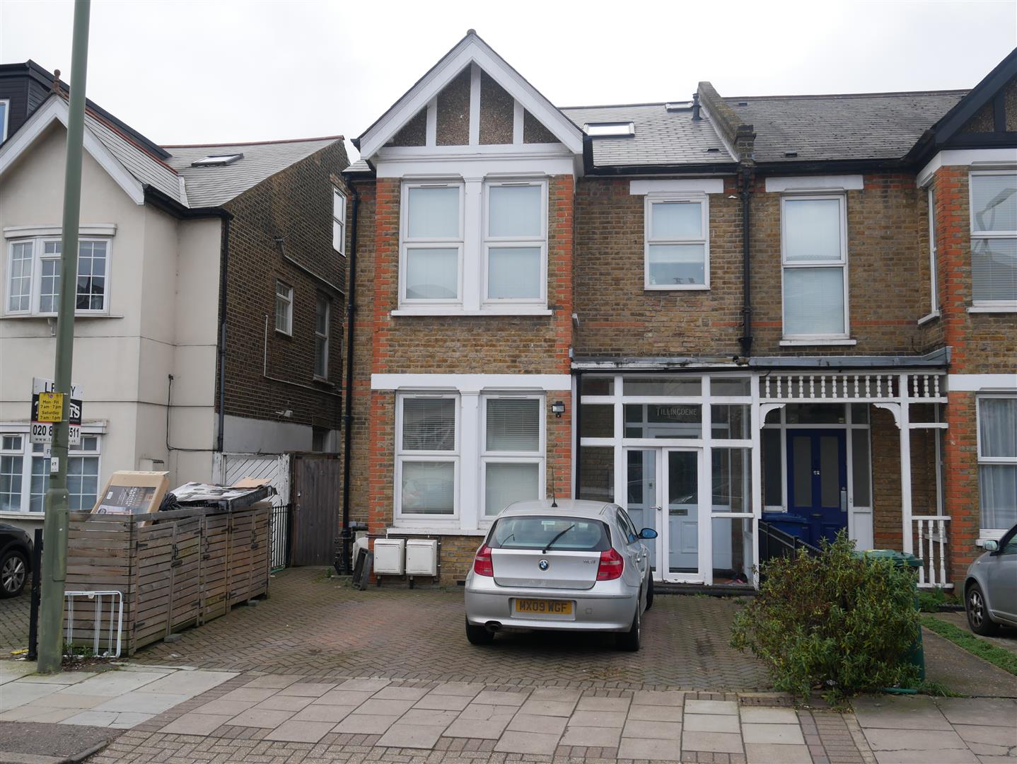 Flat Finchley Lane in Greater London