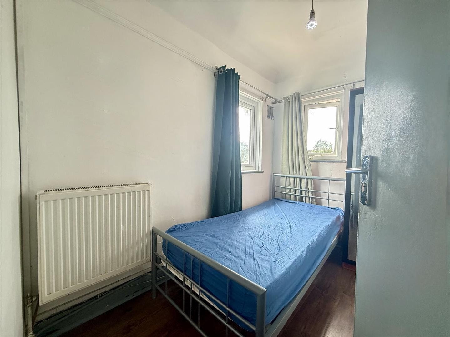Room Monks Park in Greater London