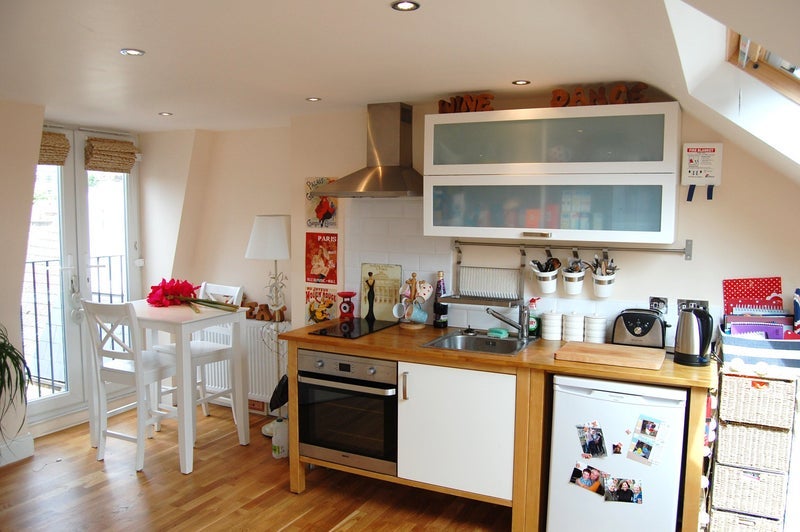 Flat Swaby Road in Greater London