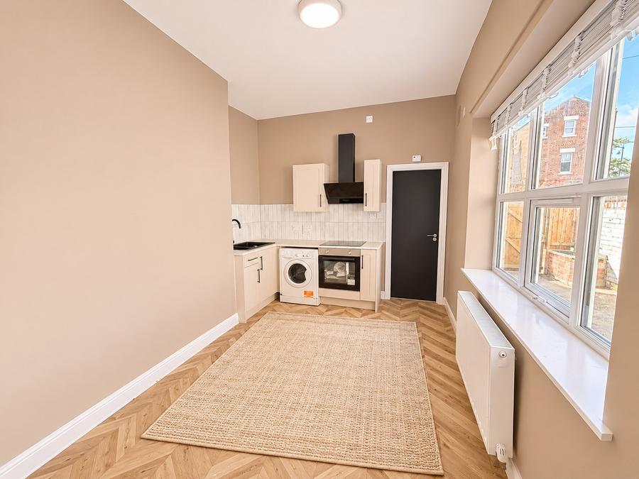 Flat Azalea Terrace North in Sunderland