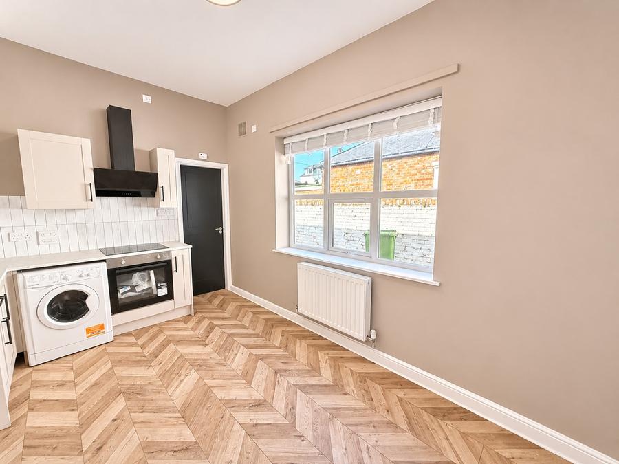 Flat Azalea Terrace North in Sunderland