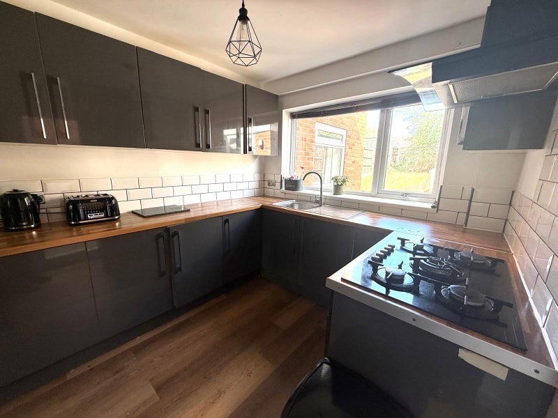 Room Farmway in Braunstone Town