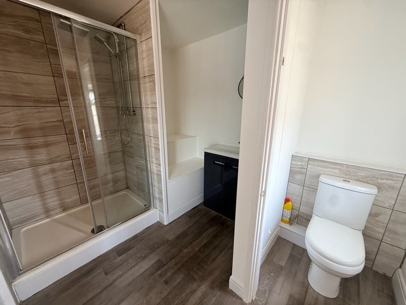 Room Farmway in Braunstone Town