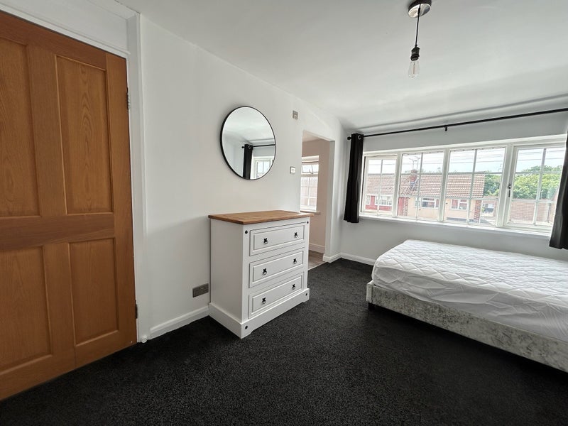 Room Farmway in Braunstone Town