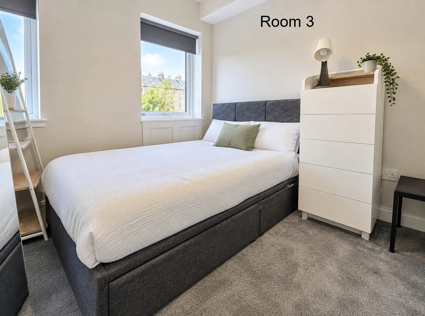 Room Cameron Toll Gardens in City of Edinburgh