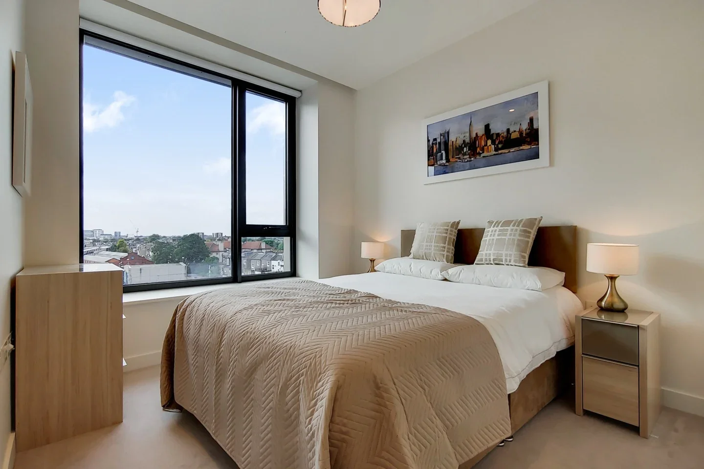 Flat Wood Crescent in Greater London