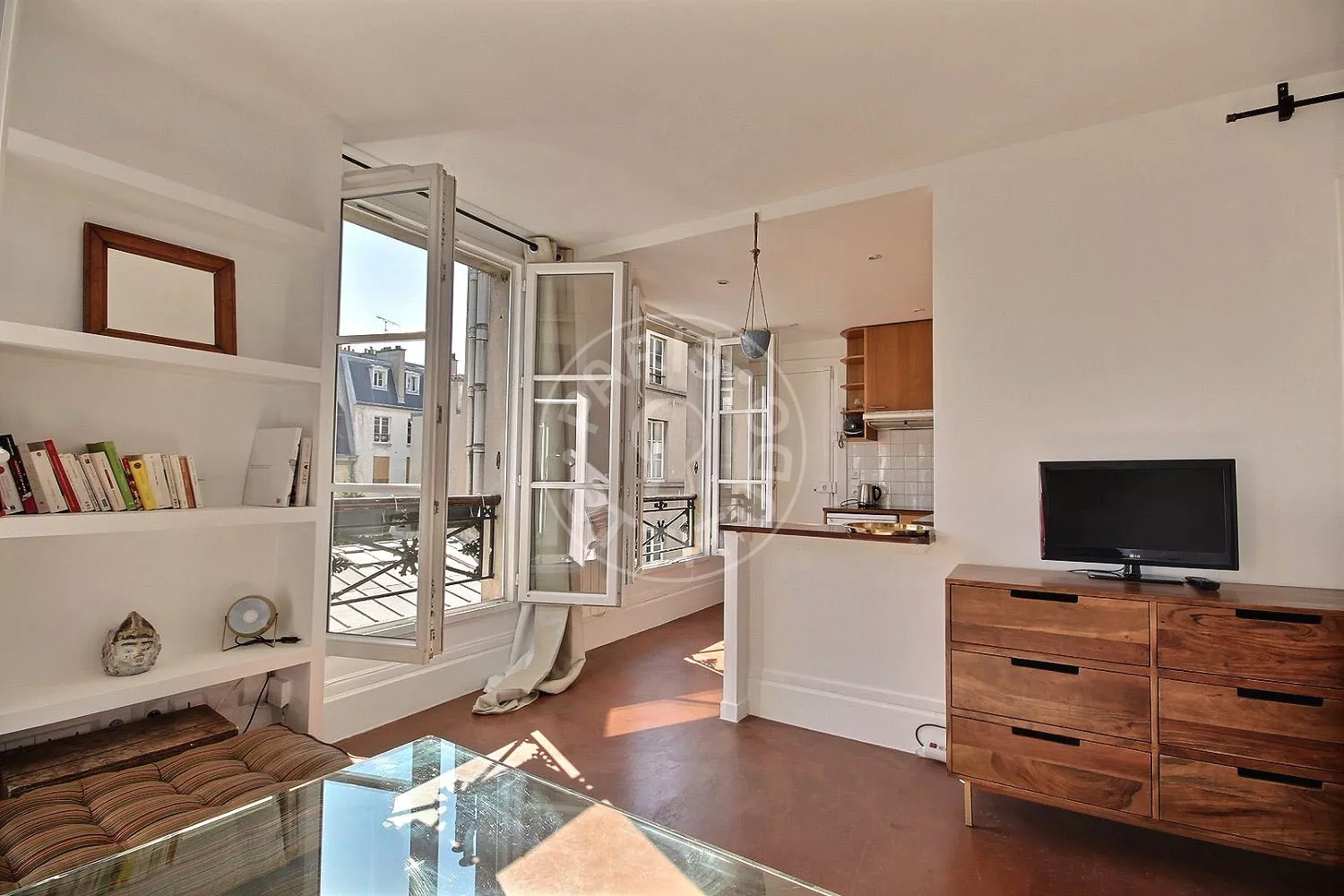 Appartement Rue Madame de Sévigné à Paris