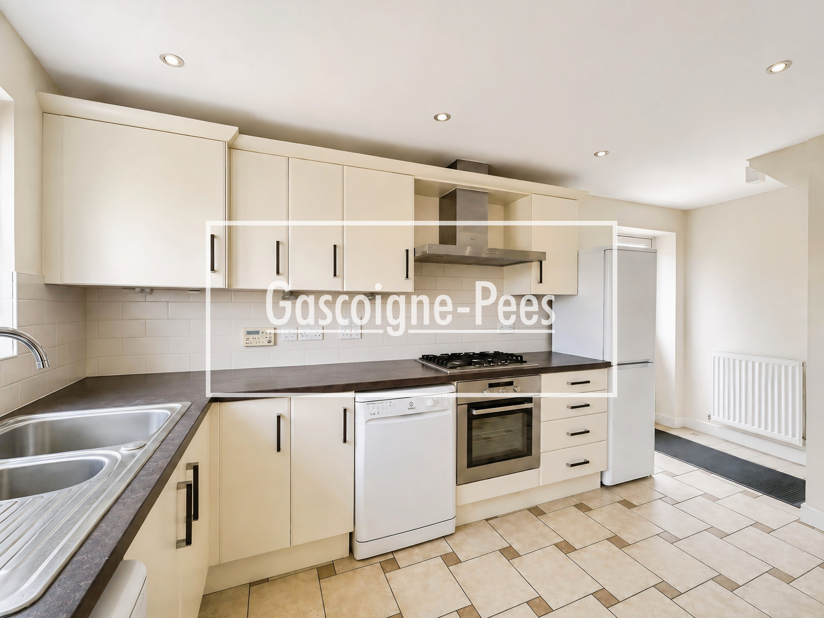 House Pentland Close in Basingstoke and Deane