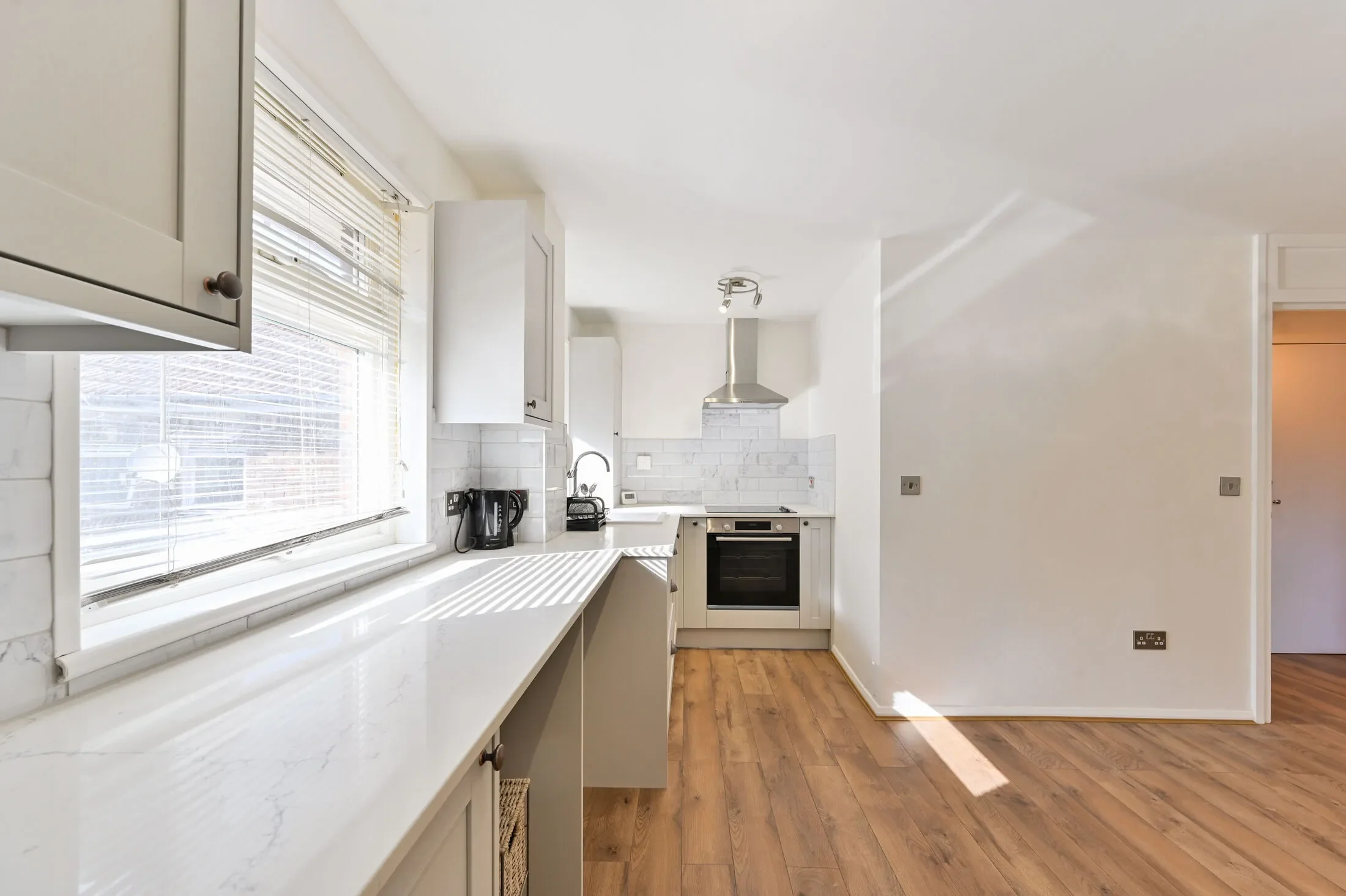 Flat Heath Road in Greater London